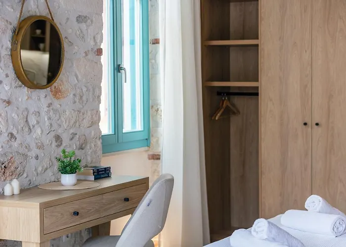 La Luna Della Loggia α2, Rétino