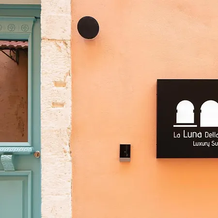 La Luna Della Loggia α2, Apartment